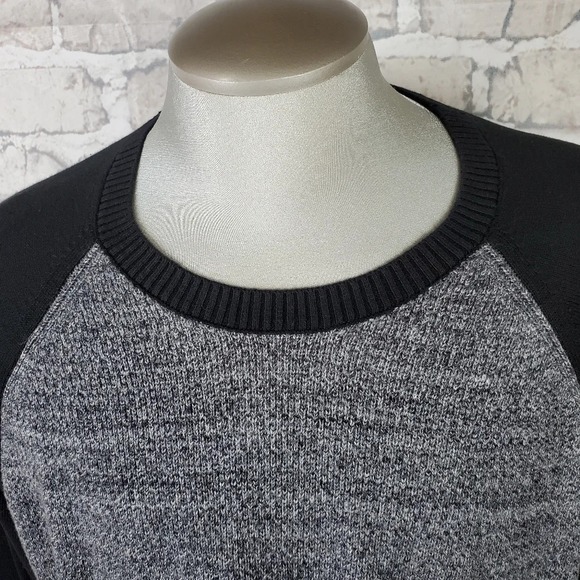 Gap Marled Knit Crewneck Sweater Gray Black XL - Picture 3 of 14